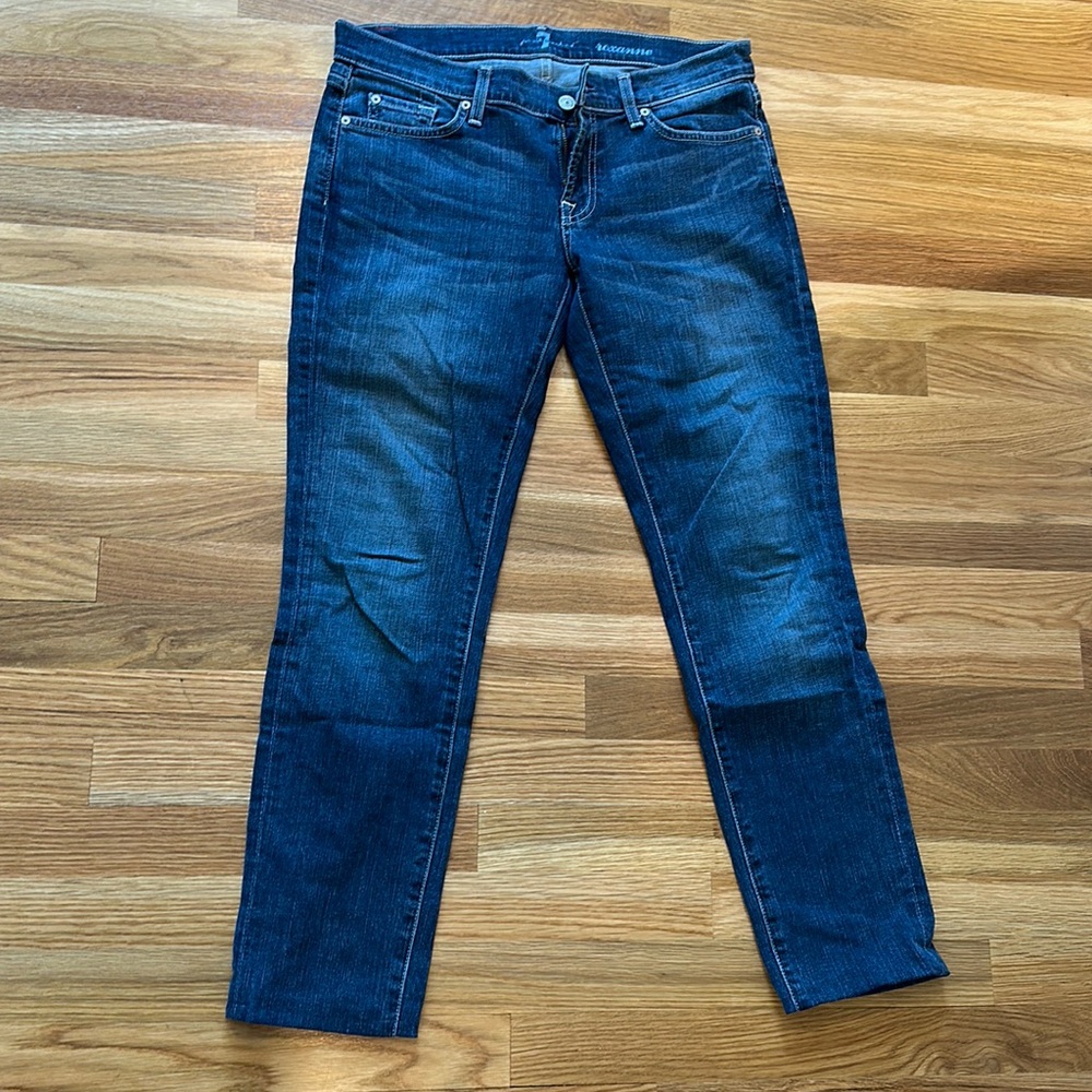 7 for all Mankind Roxanne straight leg Jean size 30 with crystal pocket detail